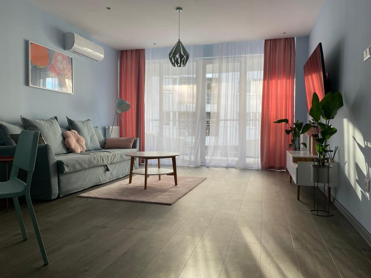 Macropolis Apartments Мисколк Екстериор снимка