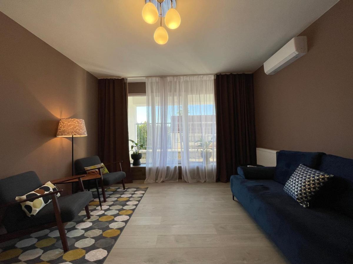 Macropolis Apartments Мисколк Екстериор снимка
