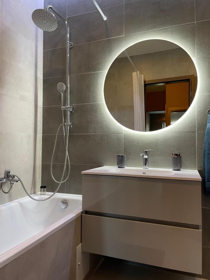 Macropolis Apartments Мисколк Екстериор снимка